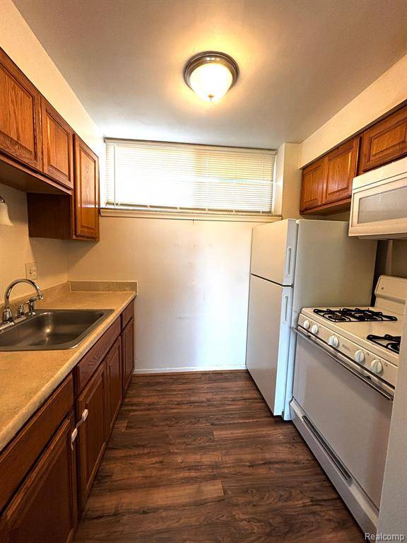 White Lake Twp, MI 48386,152 Summit View Ct