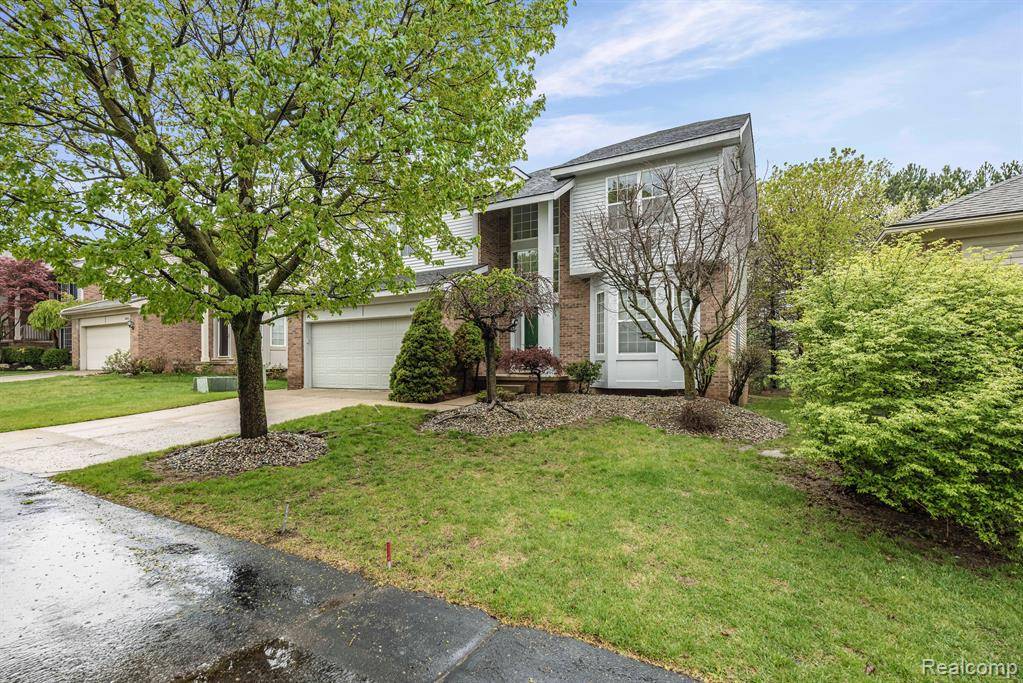 Oakland Twp, MI 48306,4828 CARRINGTON Drive
