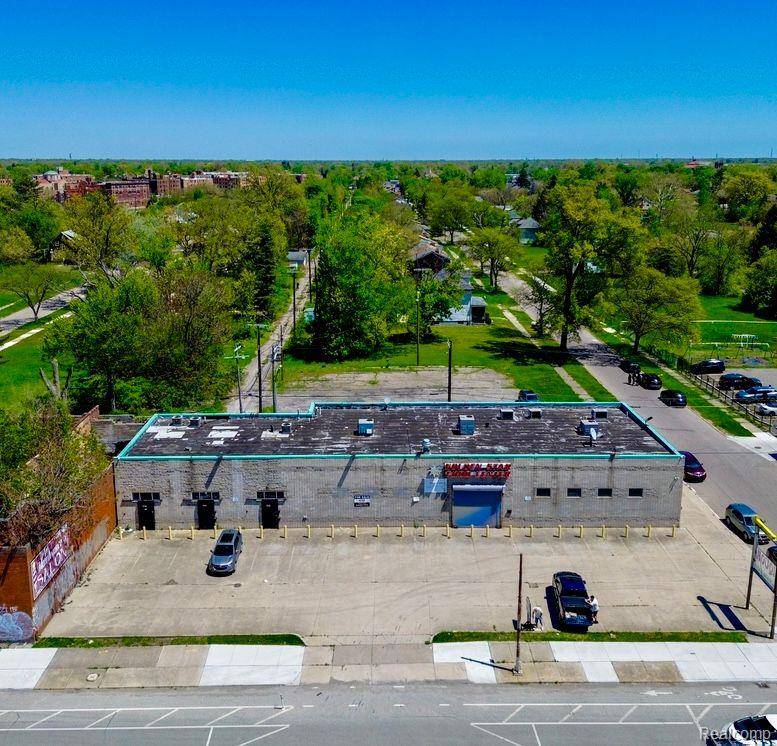 Highland Park, MI 48203,16600 HAMILTON Avenue