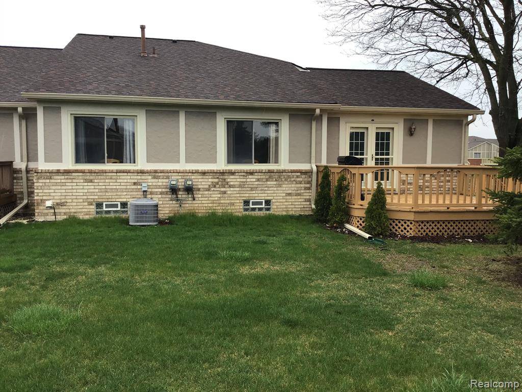 Clinton Twp, MI 48038,42170 BLOSSOM Lane