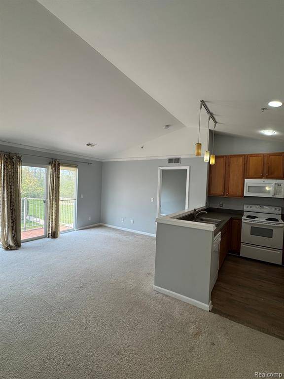 Canton Twp, MI 48188,2285 ARCADIA Drive