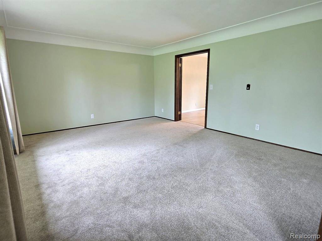 Flint Twp, MI 48532,1185 DYEMEADOW Lane
