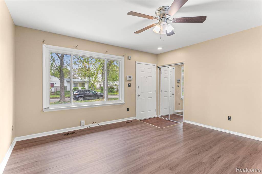 Westland, MI 48186,1359 WESTCHESTER Street
