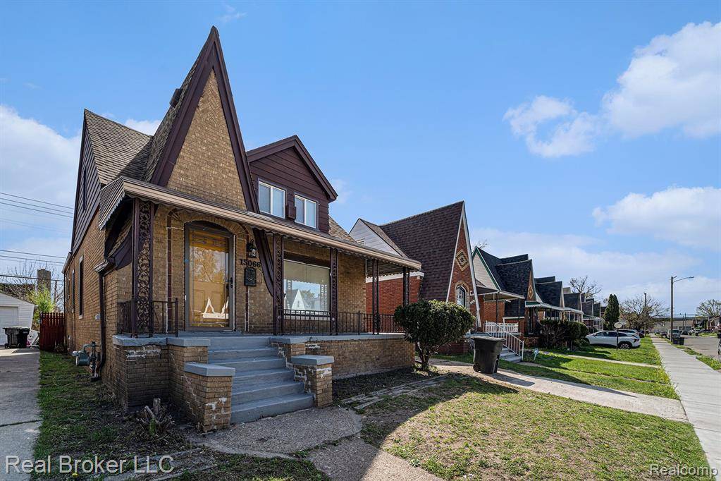 Detroit, MI 48227,15066 APPOLINE Street