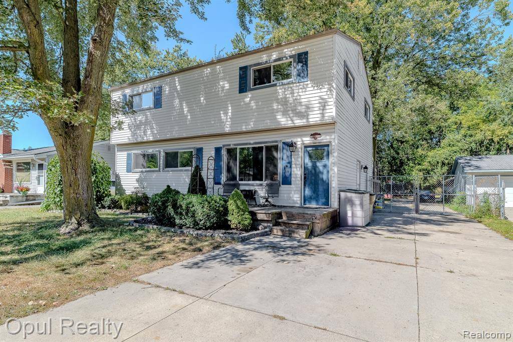 Livonia, MI 48150,34200 RICHLAND Street