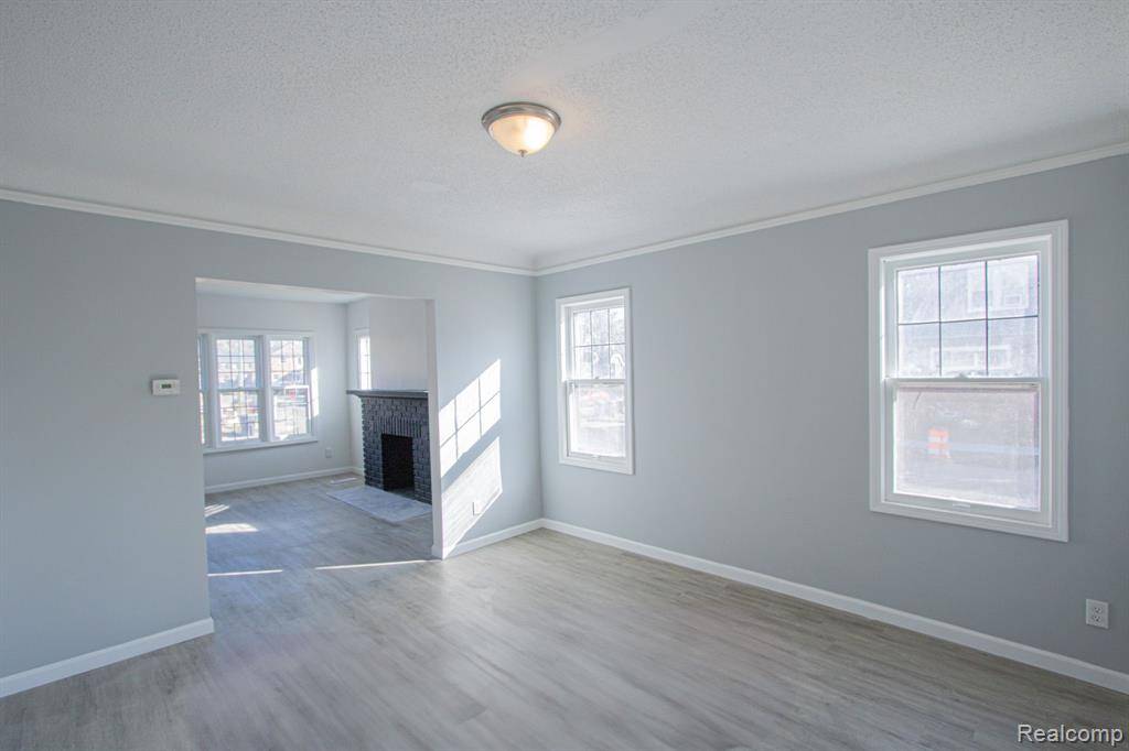 Detroit, MI 48221,18403 SANTA ROSA Drive