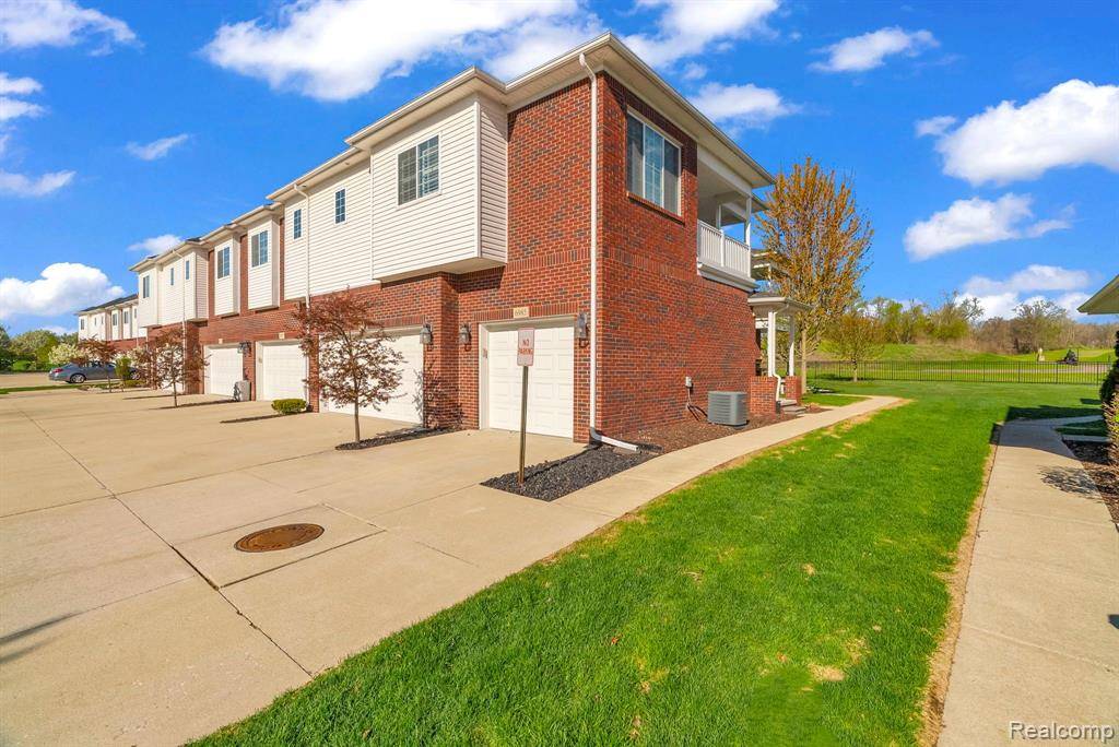 Washington Twp, MI 48094,6985 BOULDER POINTE Drive