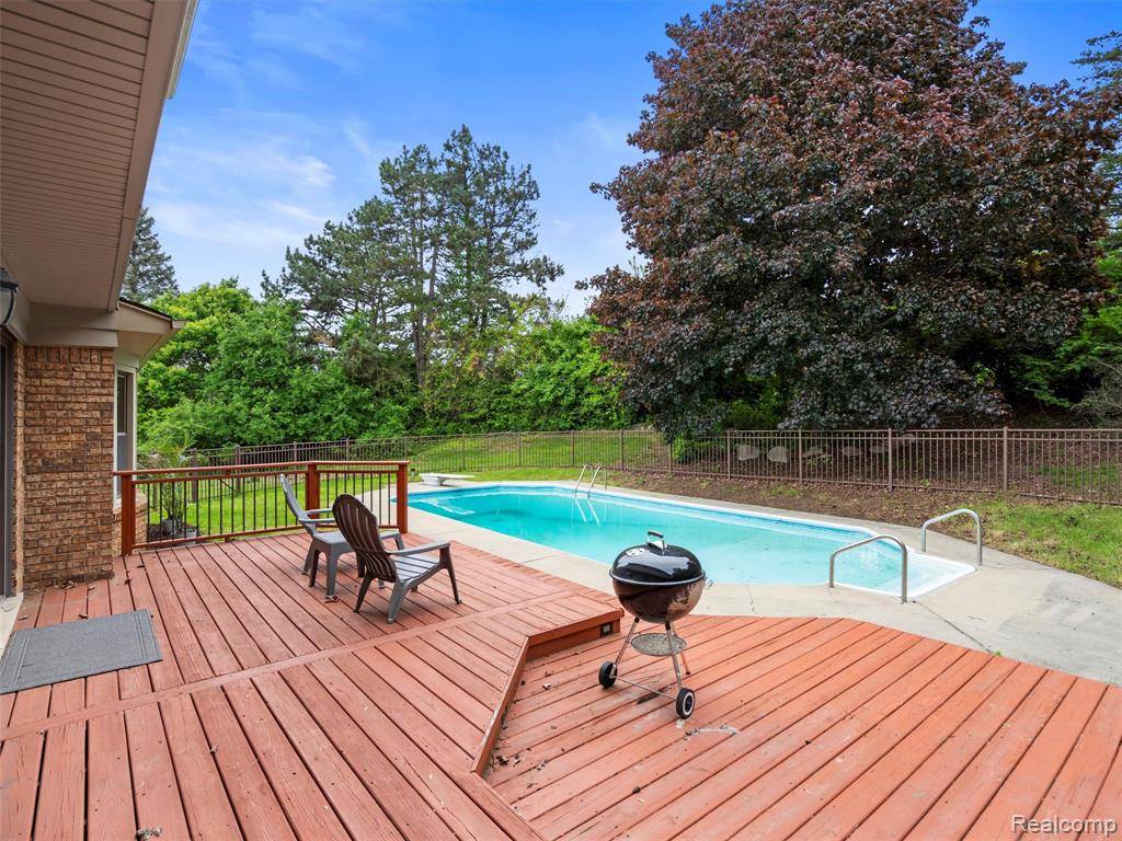 Rochester Hills, MI 48309,1890 Ludgate Lane