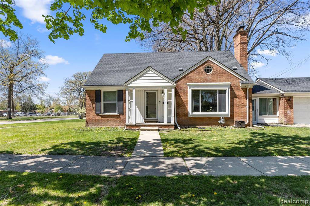 Dearborn, MI 48128,1111 N FRANKLIN Street