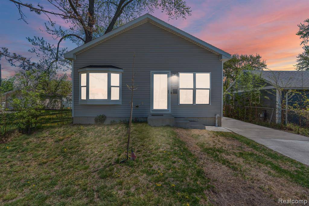 Madison Heights, MI 48071,27068 Hales Street