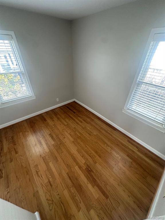 Royal Oak, MI 48073,3602 RAVENA Avenue
