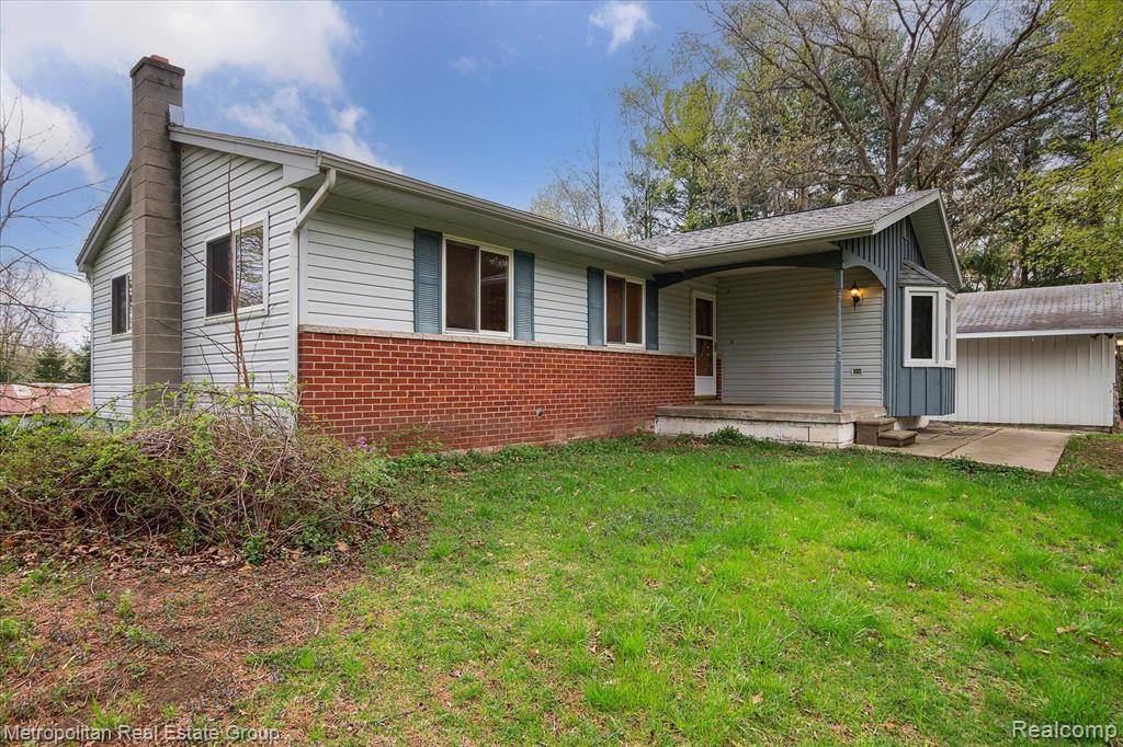 Genoa Twp, MI 48843,2850 PARDEE Road