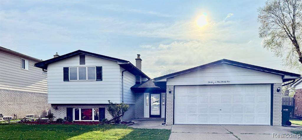 Sterling Heights, MI 48310,36125 BEVERLY Drive