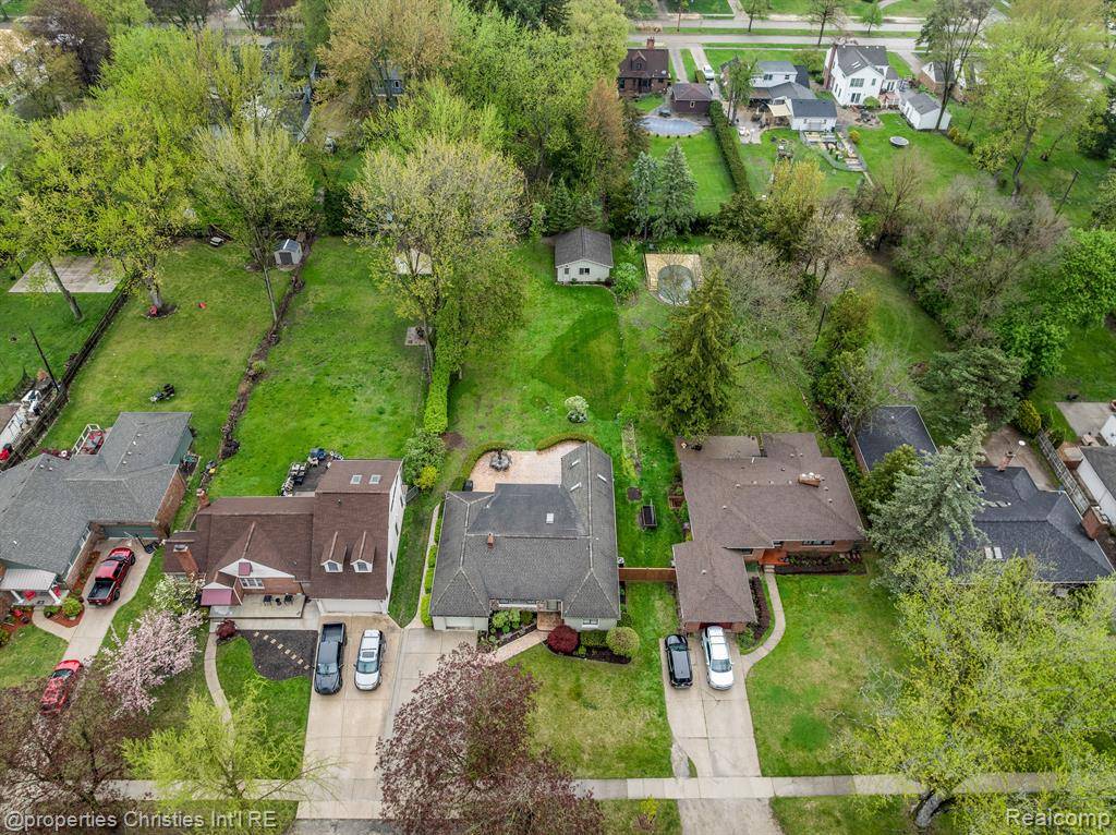 Royal Oak, MI 48073,708 MOUNT VERNON Boulevard