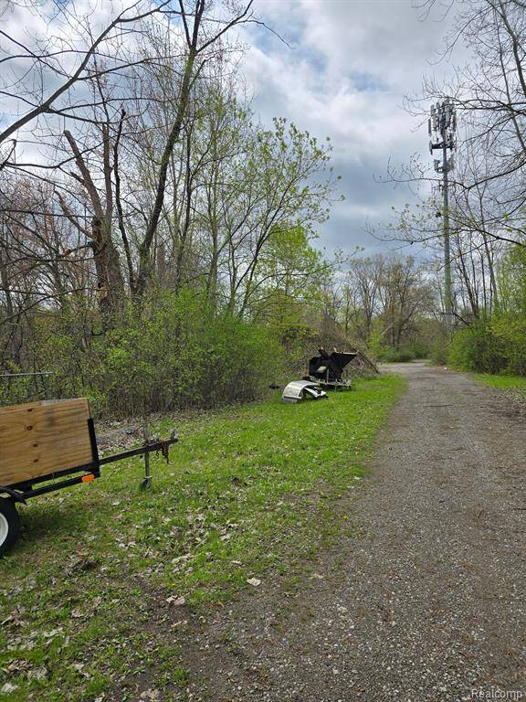 White Lake Twp, MI 48386,9885 CEDAR ISLAND Road