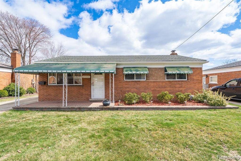 Warren, MI 48089,25506 GUNSTON Avenue