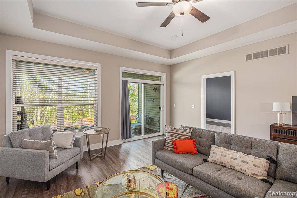 Chesterfield Twp, MI 48051,54313 CAMDEN Circle