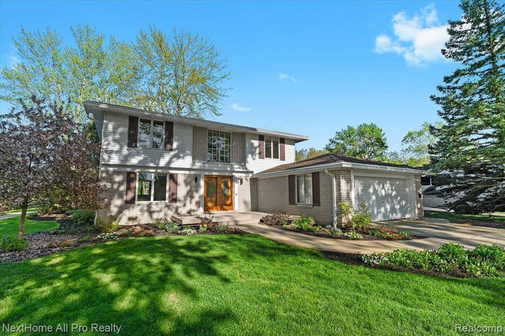 Canton Twp, MI 48187,43928 N UMBERLAND Circle