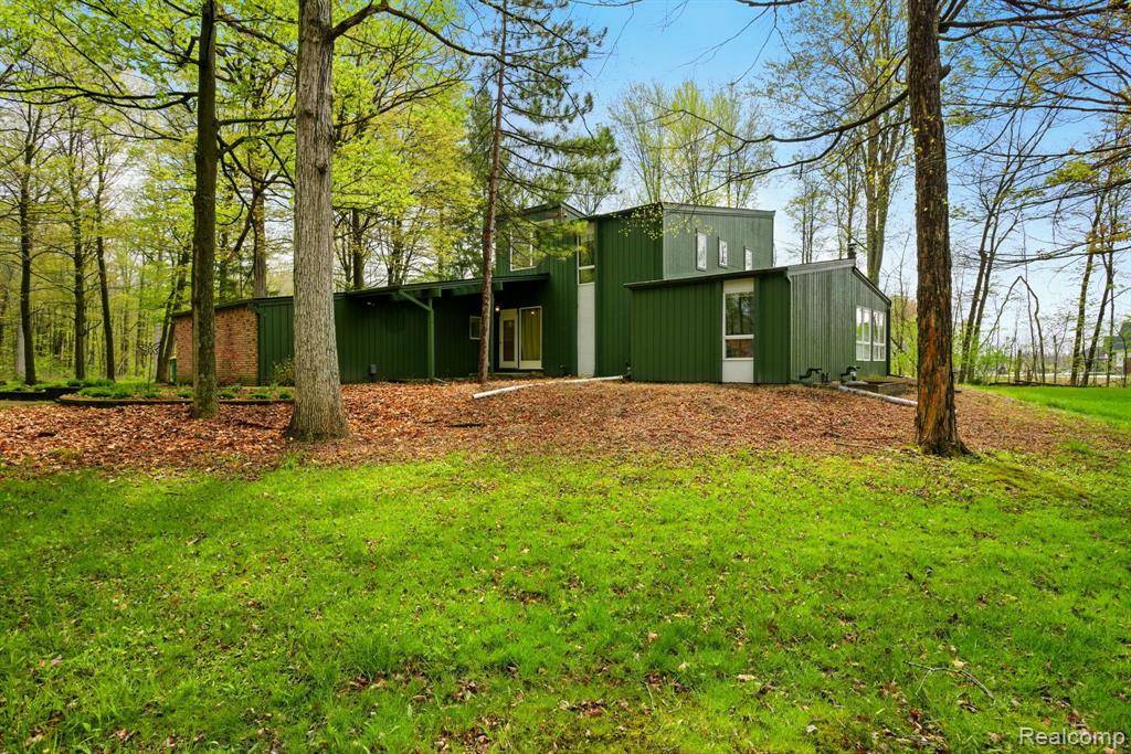 Richmond, MI 48062,68051 STOECKER Lane
