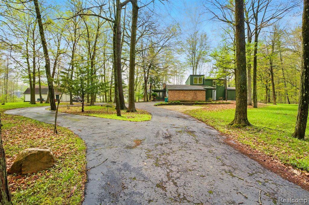 Richmond, MI 48062,68051 STOECKER Lane
