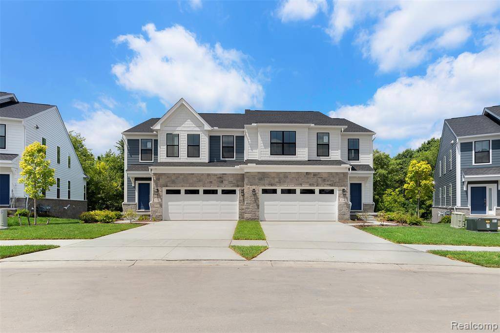 West Bloomfield Twp, MI 48323,5340 Trail Vista Drive