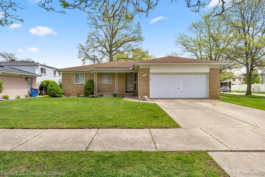 Dearborn Heights, MI 48127,716 N CHARLESWORTH Street