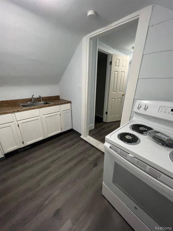 Ecorse, MI 48229,4266 12TH (upper unit) Street