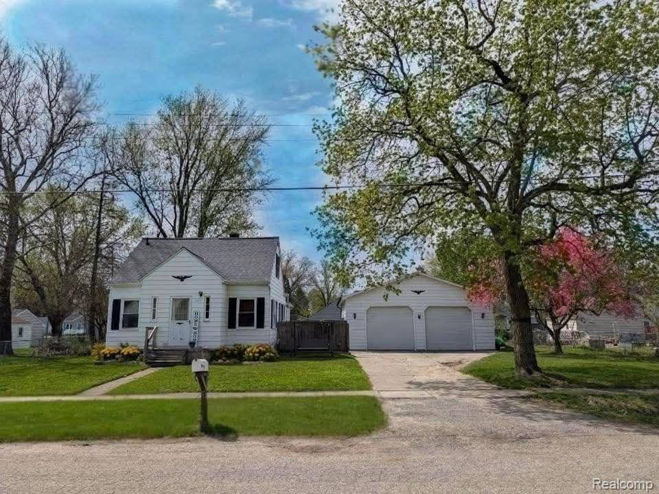 Grand Blanc Twp, MI 48507,2326 SOUTHAMPTON Avenue