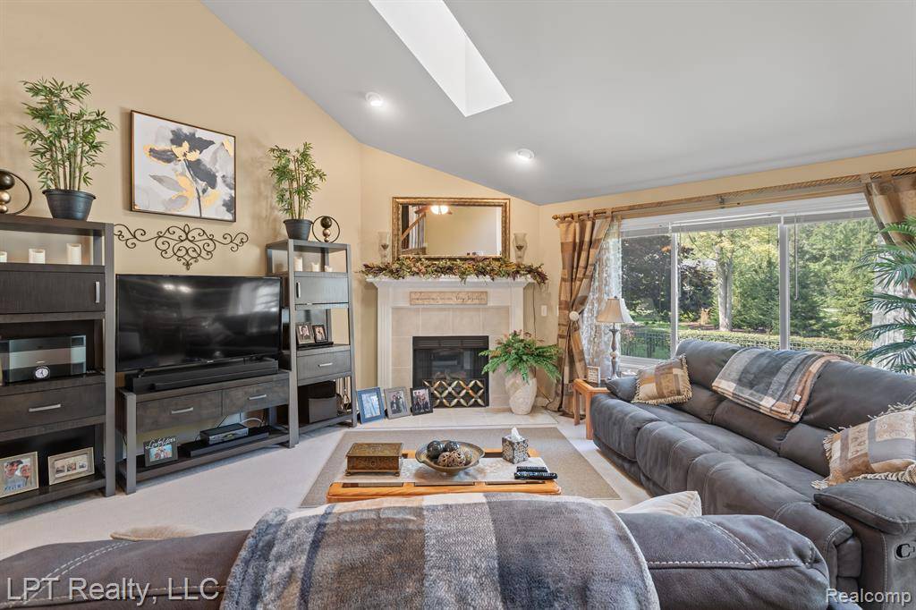 Shelby Twp, MI 48316,53345 WILLIAMS Way
