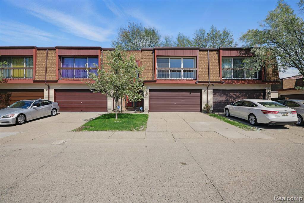 Southfield, MI 48075,25030 Sherwood Circle