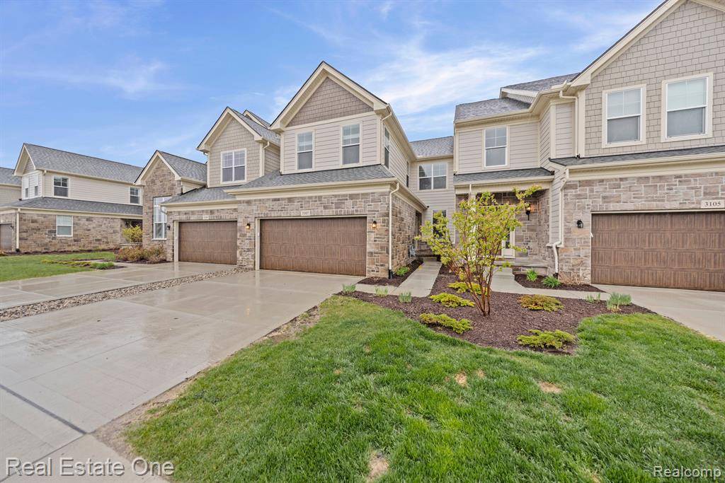 Ann Arbor, MI 48105,3107 MILLBURY Lane