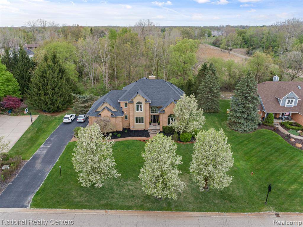 Green Oak Twp, MI 48178,10348 LONDONDERRY Drive