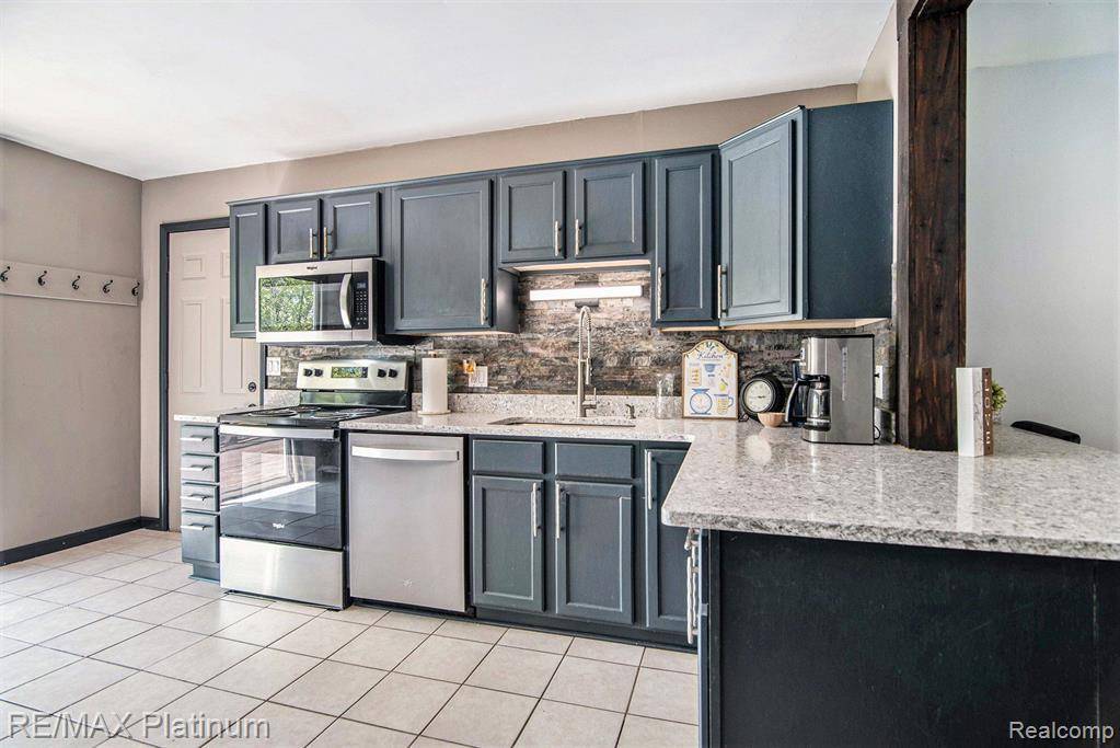 Cohoctah Twp, MI 48855,3687 STEINACKER Road