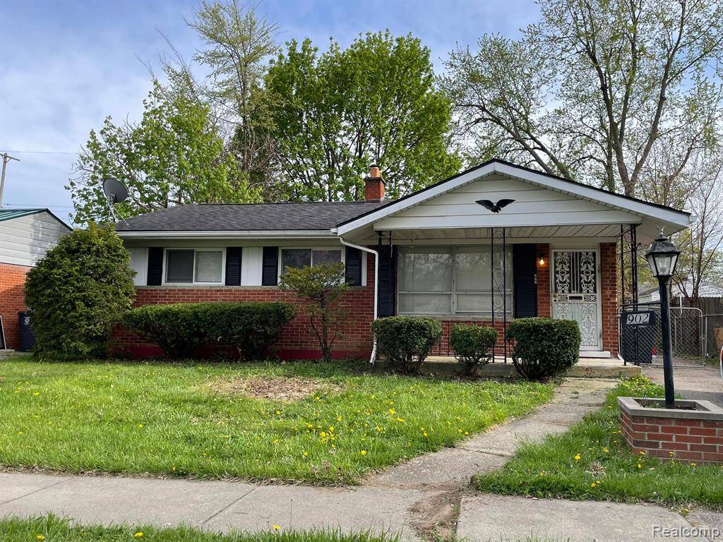 Flint, MI 48507,902 DELL Avenue