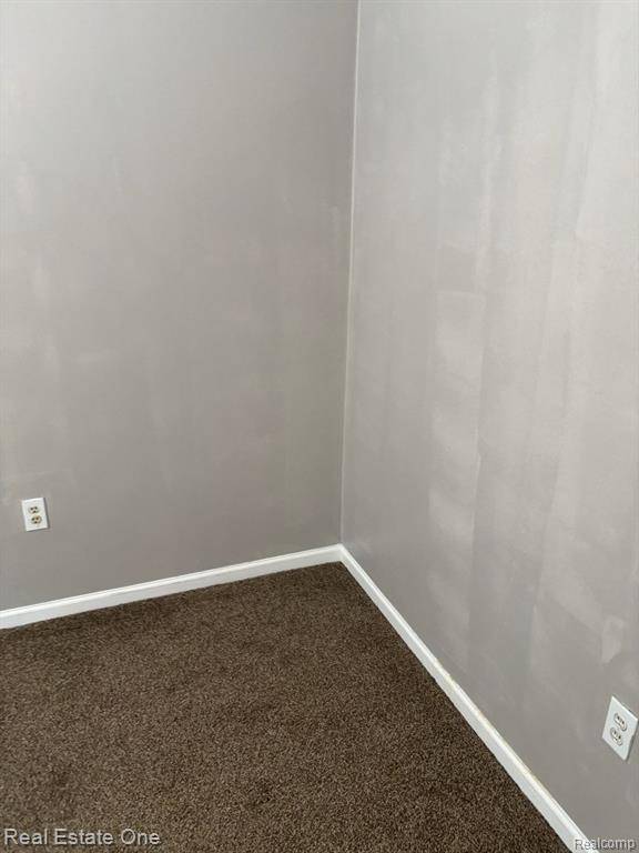 Dearborn, MI 48126,13736 MICHIGAN Avenue 2