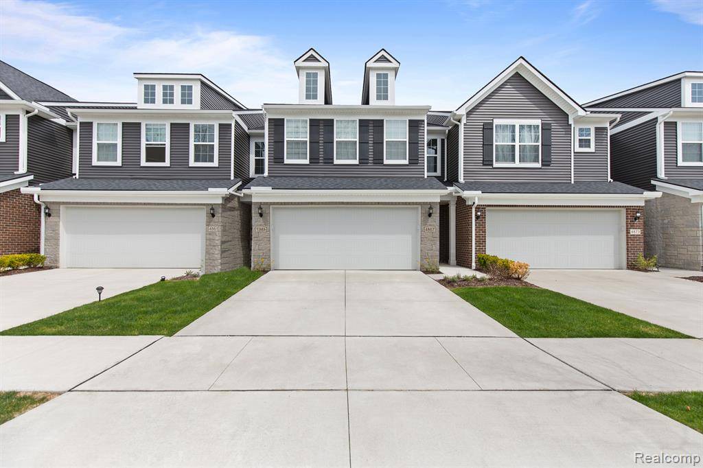 Orion Twp, MI 48359,4867 GLENORA Drive