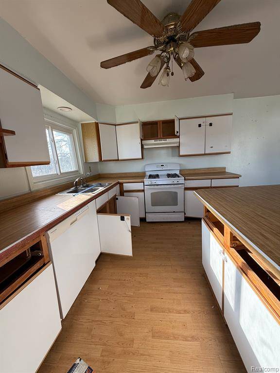 Walton Twp, MI 49076,5666 BATTLE CREEK Road