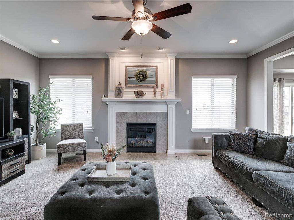 Macomb Twp, MI 48044,50216 ASHPERTON Drive
