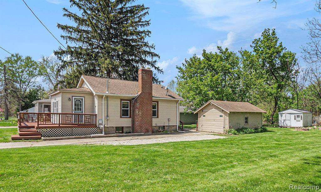 Fenton, MI 48430,416 W CAROLINE Street