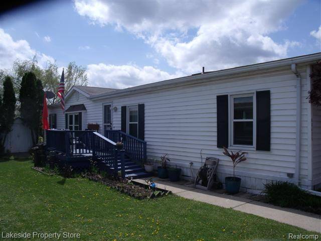 Shelby Twp, MI 48317,48606 LAKEVIEW Circle
