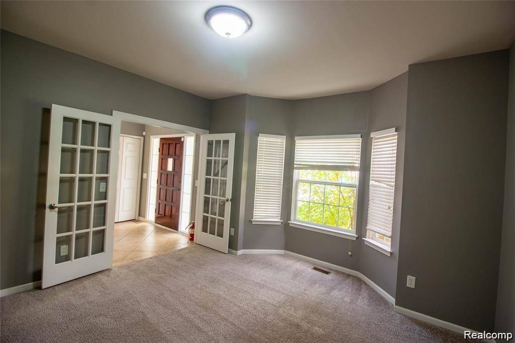 Troy, MI 48083,1058 ARTHUR Drive