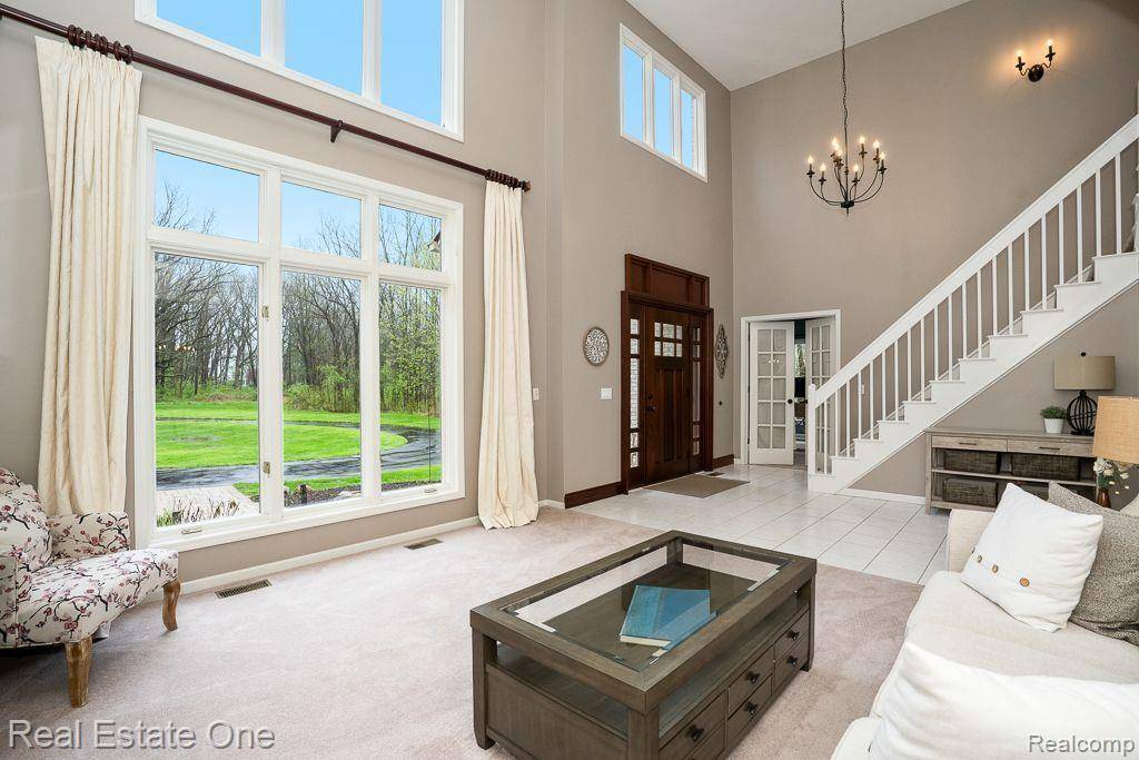 Oakland Twp, MI 48306,290 E Gunn Road