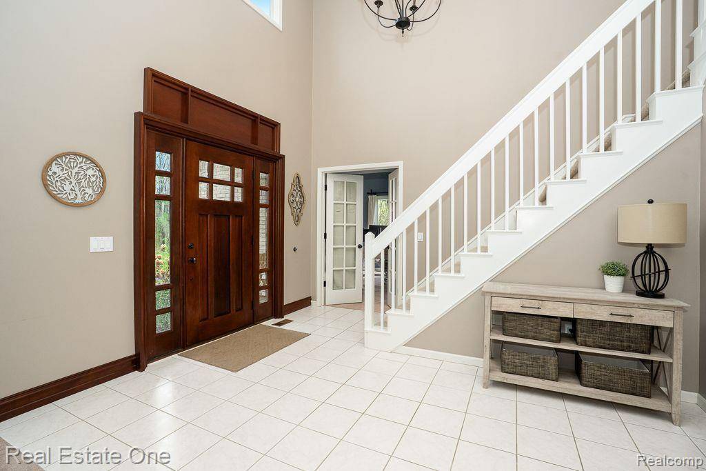 Oakland Twp, MI 48306,290 E Gunn Road