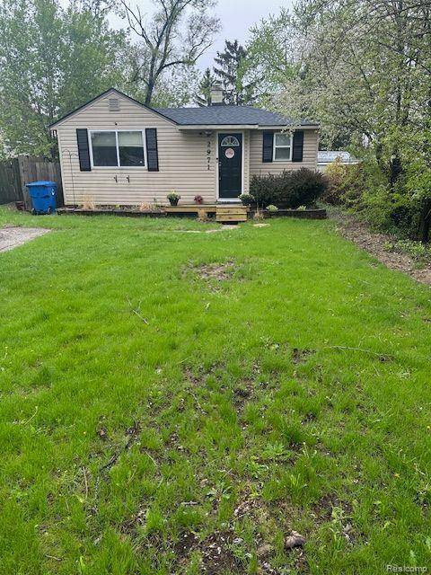 Waterford Twp, MI 48328,2971 CHRYSLER Avenue