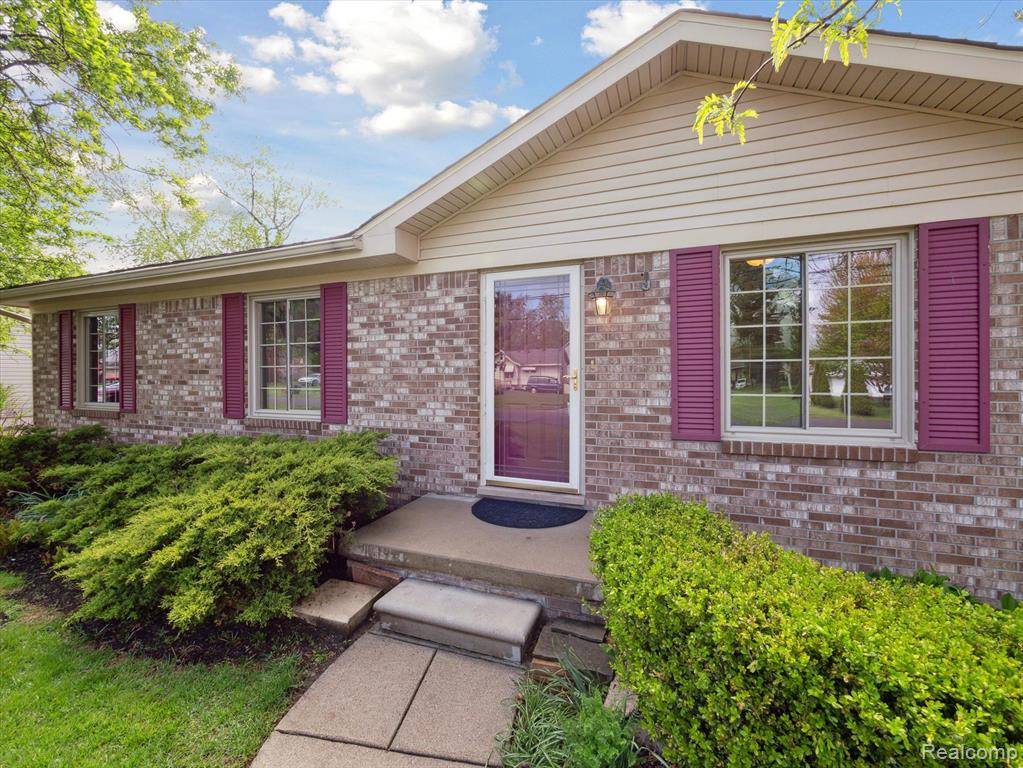 Troy, MI 48083,3207 KILMER Drive