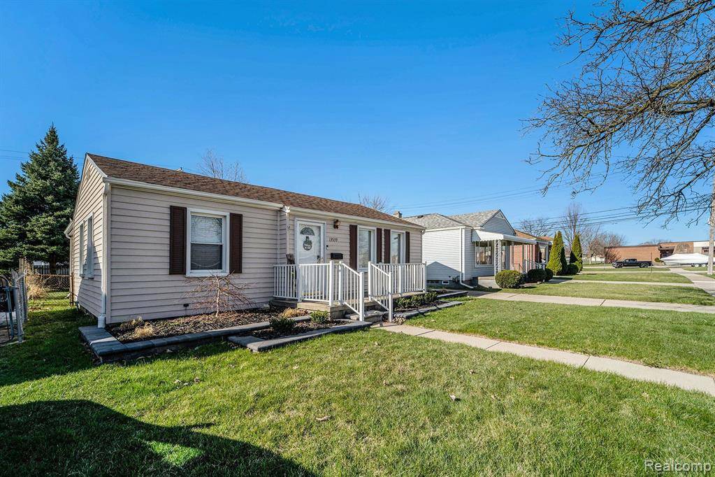Southgate, MI 48195,13539 CUNNINGHAM Street