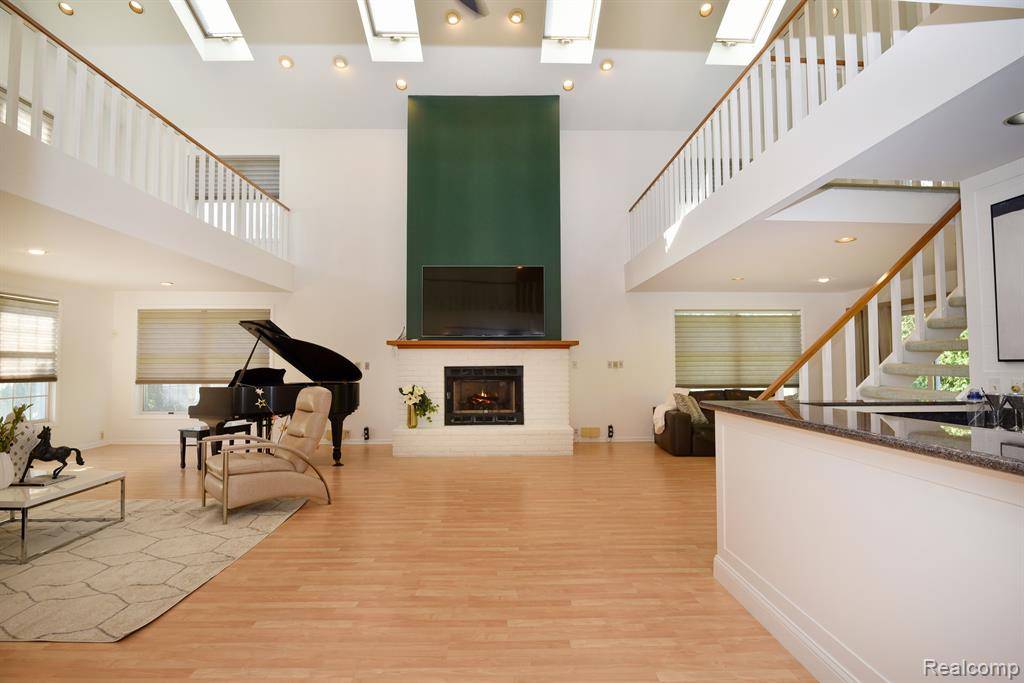 Bloomfield Twp, MI 48302,5100 Kings Gate  Way