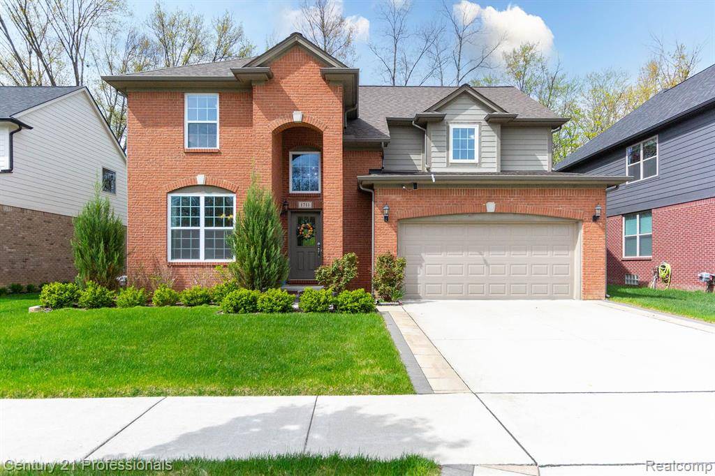 Troy, MI 48083,1711 N LAKE Drive