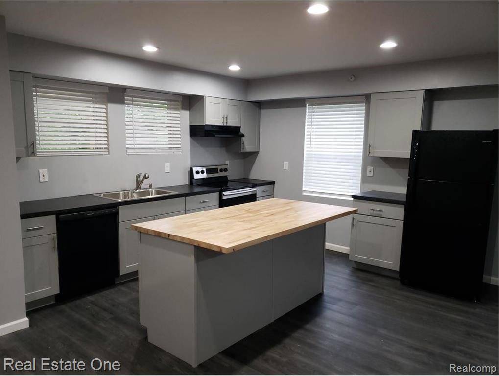 Royal Oak, MI 48073,312 Mary Avenue