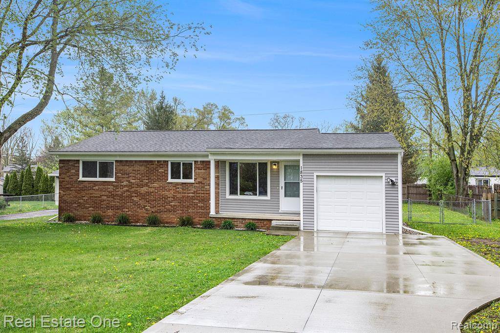 West Bloomfield Twp, MI 48324,1835 LOCHAVEN Road